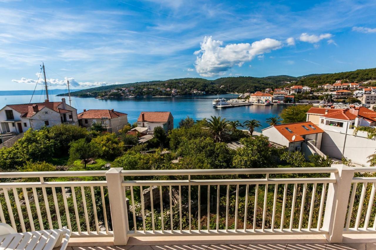 Sea View Sumartin Exterior foto