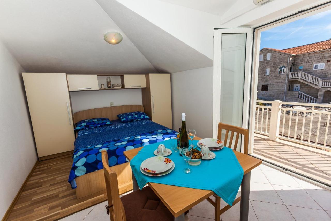 Sea View Sumartin Exterior foto