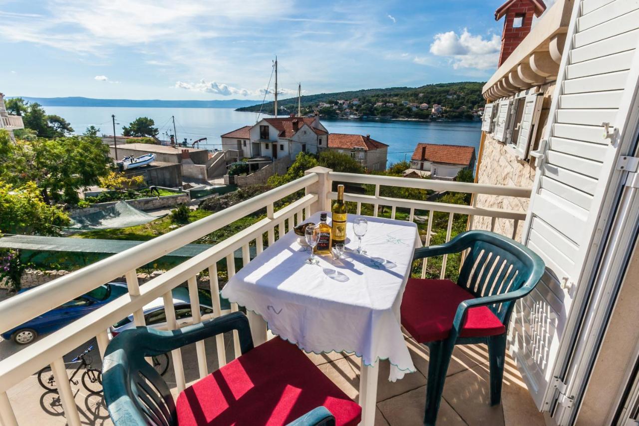 Sea View Sumartin Exterior foto